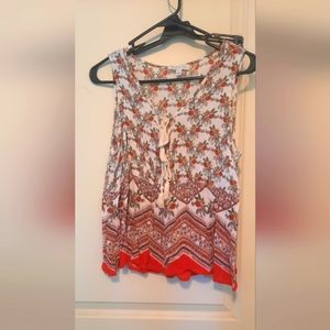 Womens tank top size medium